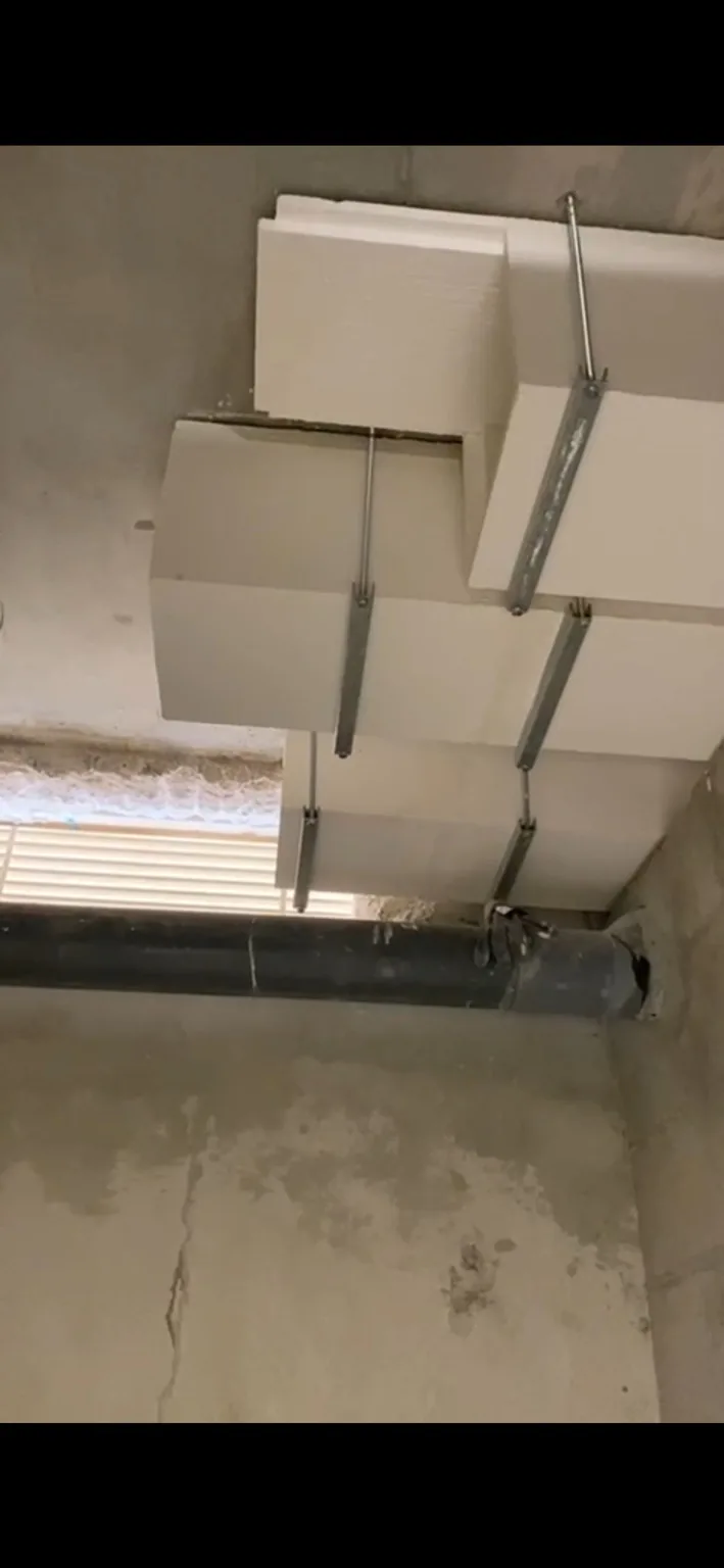 Gaine coupe-feu réalisée en plafond