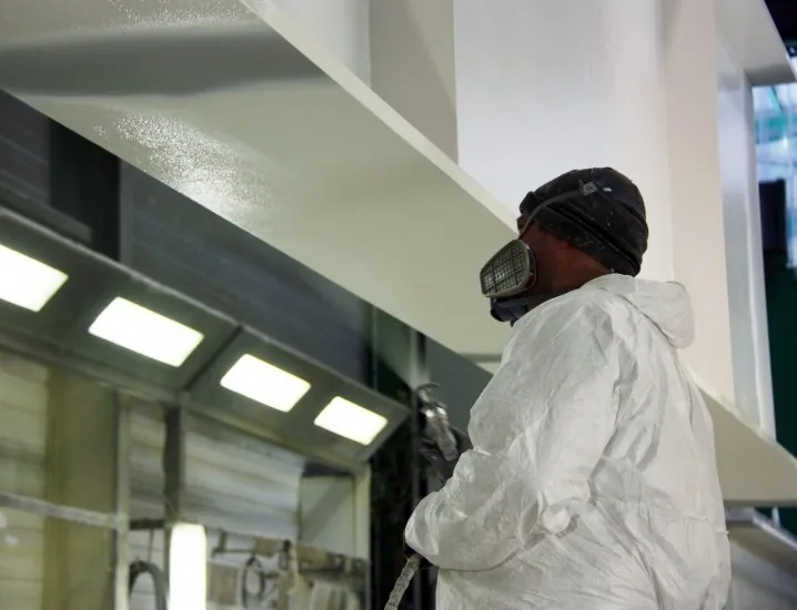 Application de peinture intumescente